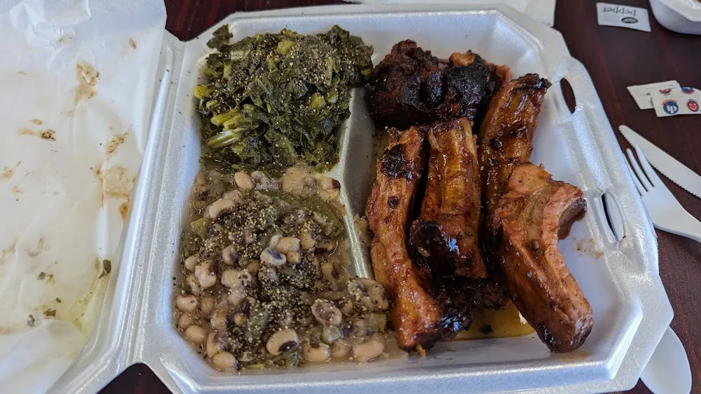 Ribs with Black Eyed Peas and Greens